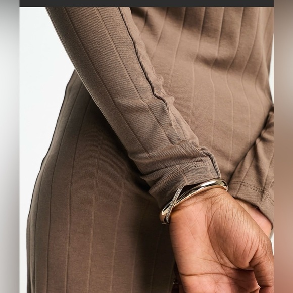 Vero Moda NWT ribbed long sleeve midi dress in brown Size M - Picture 5 of 8